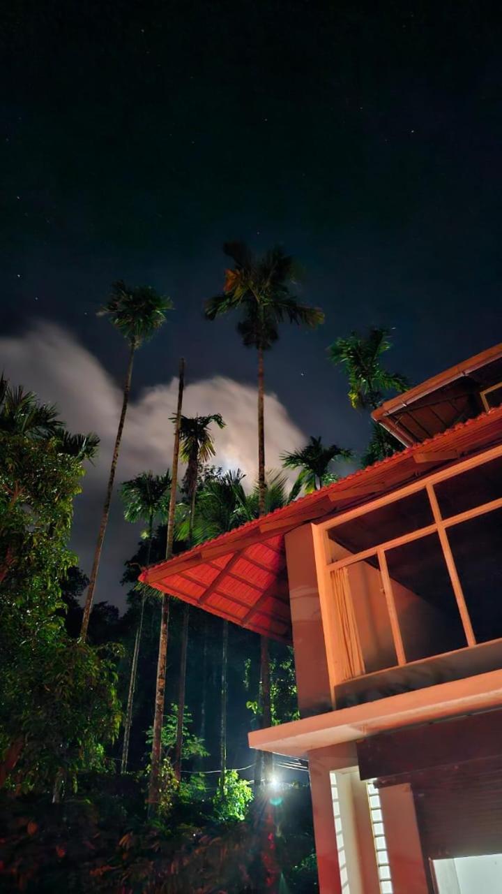 Coorg Divine Spark Home Stay Suntikoppa Exterior foto